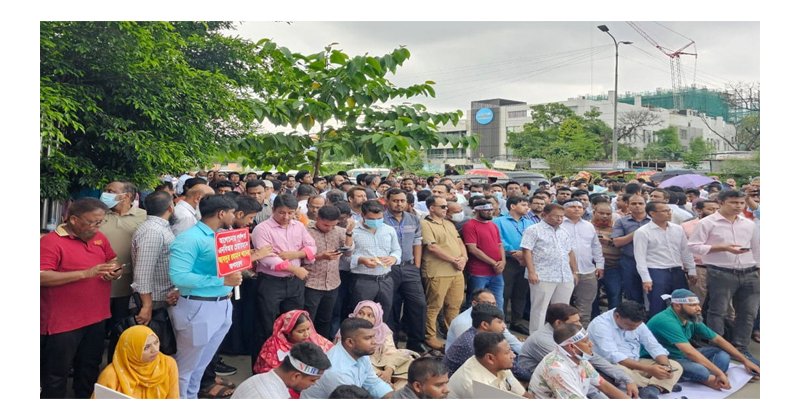 আজও অবরুদ্ধ এনবিআর, ‘কমপ্লিট শাটডাউন’ চলছে