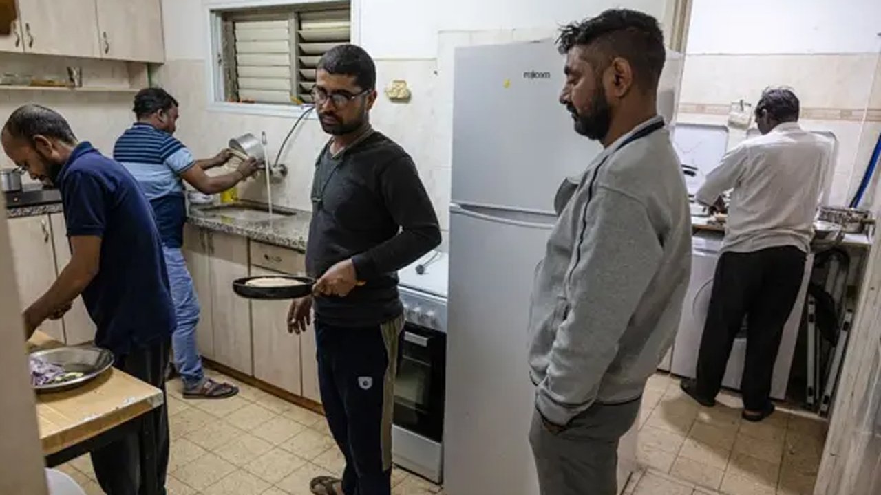 ইসরাইলে কেন অনেক ভারতীর বসবাস