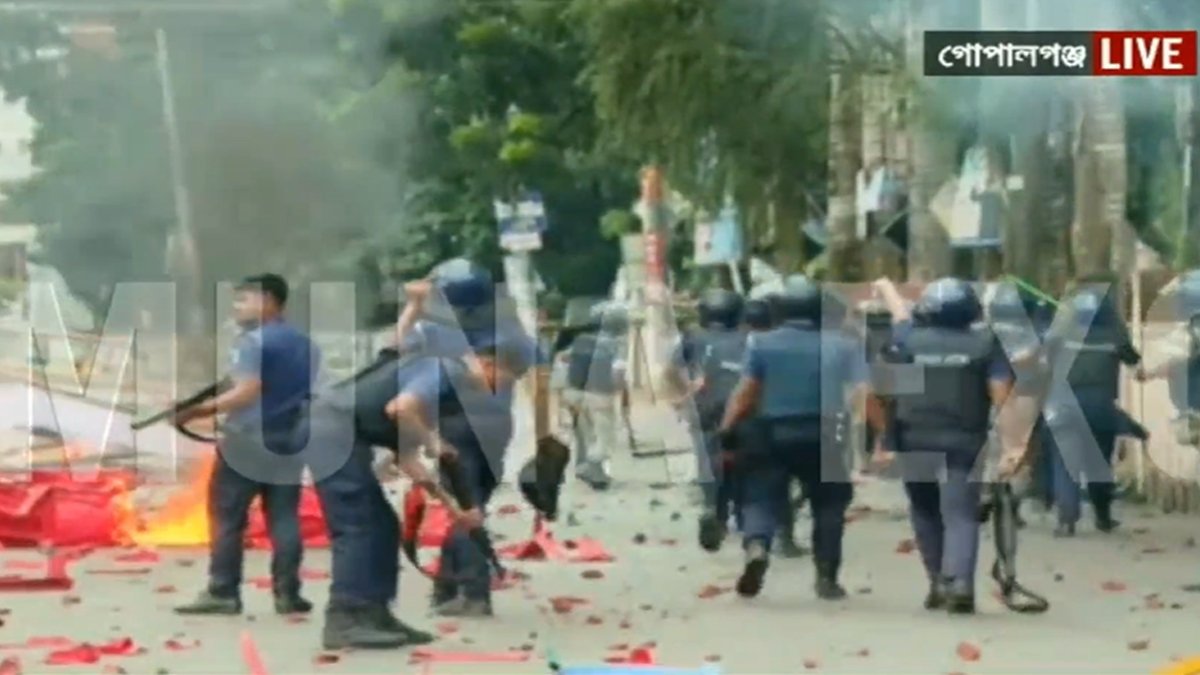 এনসিপির সমাবেশস্থলেও আগুন, সবাইকে ছুটে যাবার আহ্বান সারজিসের