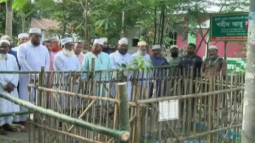আবু সাঈদের কবর জিয়ারত করলেন রংপুরের জামায়াত নেতাকর্মীরা