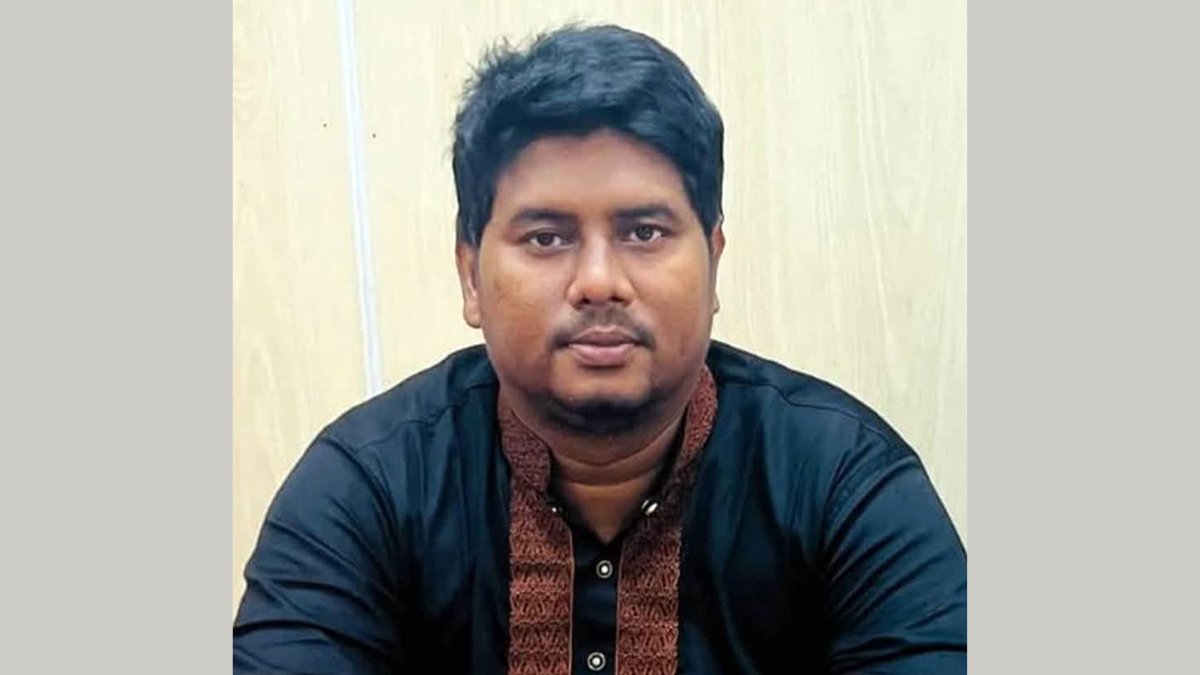 বহিষ্কৃত সেই যুবদল নেতাকে খুলনায় বাড়ির সামনে গুলি ও কুপিয়ে হত্যা