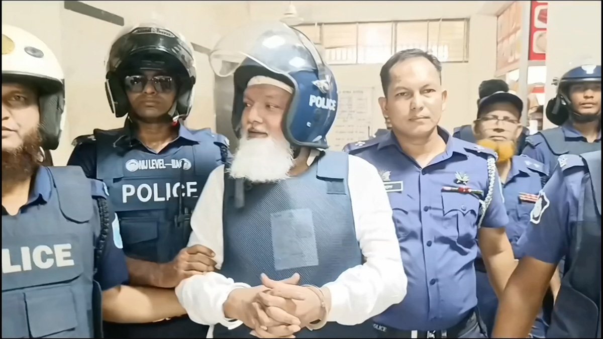 জুলাই হত্যা মামলায় মুন্সীগঞ্জের সাবেক এমপি বিপ্লব ৭ দিনের রিমান্ডে