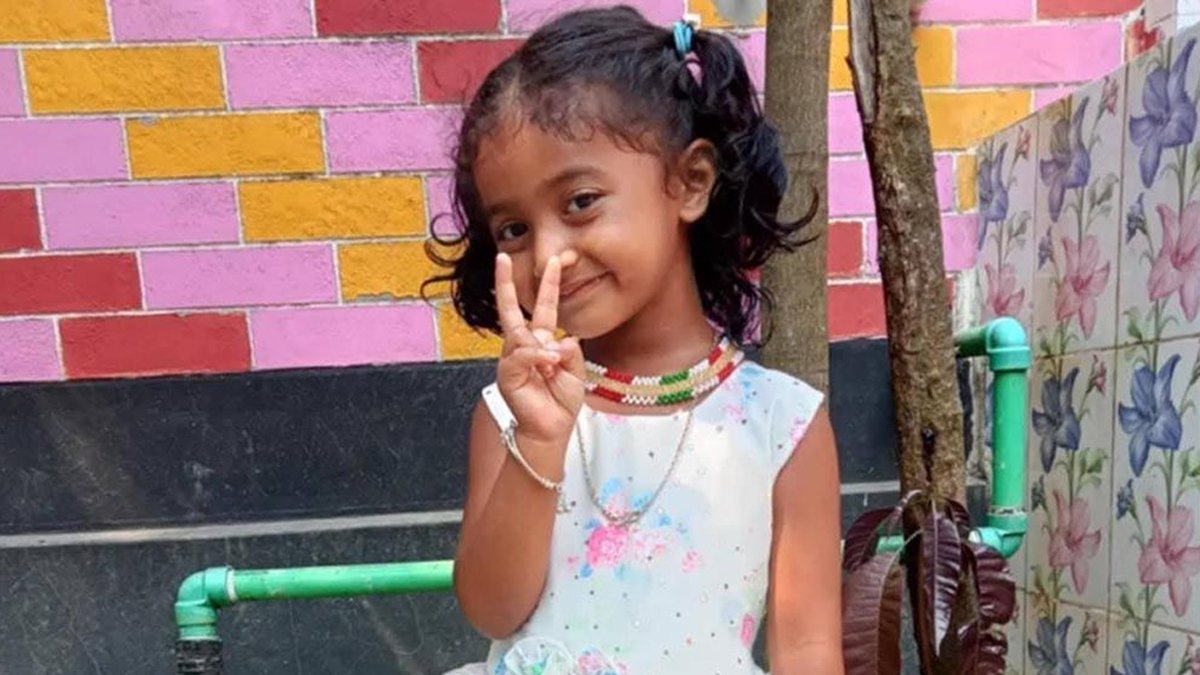 নিখোঁজের ৫ দিন পর বাড়ির পাশে শিশুর বস্তাবন্দি লাশ উদ্ধার