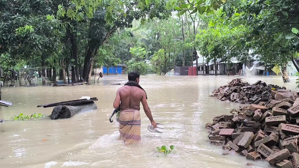 অস্বাভাবিক হারে বাড়ছে তেঁতুলিয়া নদীর পানি, প্লাবিত অন্তত ৩০ গ্রাম