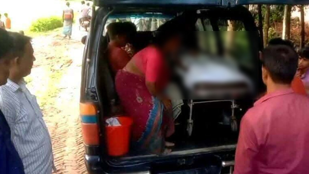 চোর সন্দেহে ‘মব’ করে তিন কিশোরকে বেঁধে মারধর, একজন নিহত চোর সন্দেহে ‘মব’ করে তিন কিশোরকে বেঁধে মারধর, একজন নিহত