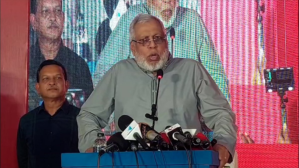 দুর্নীতির কারণেই দেশে সড়ক নির্মাণে অতিরিক্ত ৩০ শতাংশ অর্থ অপচয় হয়: সড়ক পরিবহন উপদেষ্টা দুর্নীতির কারণেই দেশে সড়ক নির্মাণে অতিরিক্ত ৩০ শতাংশ অর্থ অপচয় হয়: সড়ক পরিবহন উপদেষ্টা