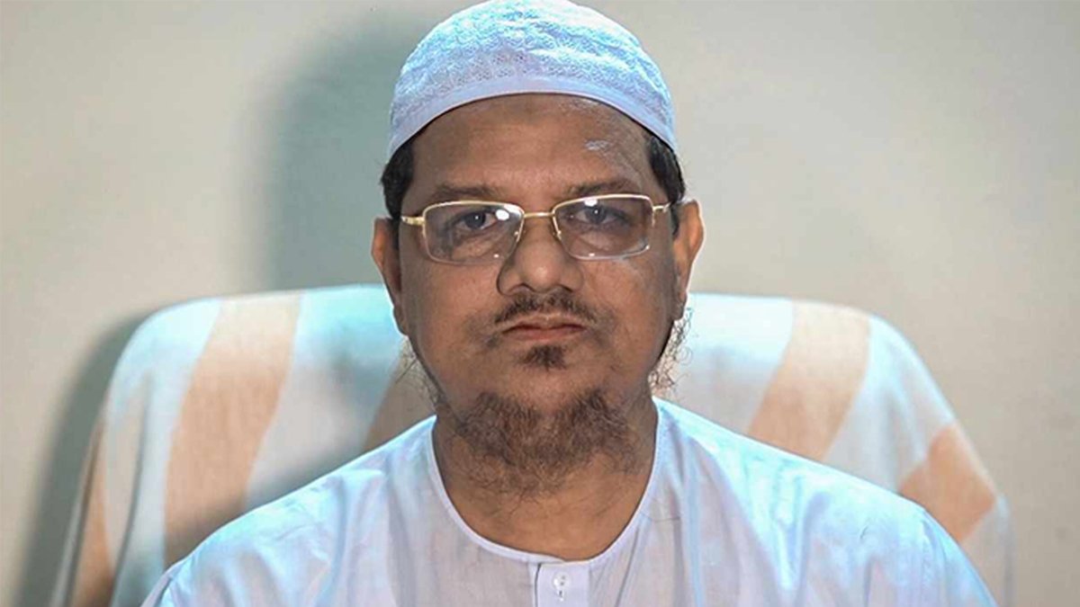 ৫ আগস্টের পর আলেম ওলামারা সংখ্যালঘুদের হেফাজতে রাস্তায় নেমেছিল: চরমোনাই পীর