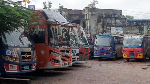 চারটি সংসদীয় আসন বহালের দাবিতে বাগেরহাটে হরতাল-অবরোধ চলছে