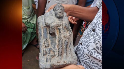 গাইবান্ধায় ব্যবসায়ীর বাড়ি থেকে কষ্টি পাথর সদৃশ মূর্তি উদ্ধার