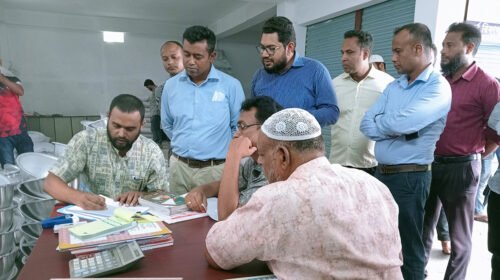 লুকিয়ে উচ্চমূল্যে অন্যত্র সার বিক্রি, ভ্রাম্যমাণ আদালতে জরিমানা