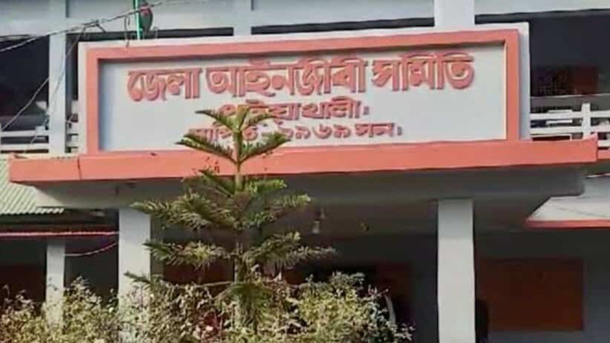 জামিনের জন্য বিচারকের বাসায় টাকার বান্ডিল প্রেরণ, পিপির সদস্যপদ স্থগিত জামিনের জন্য বিচারকের বাসায় টাকার বান্ডিল প্রেরণ, পিপির সদস্যপদ স্থগিত