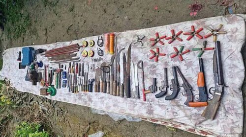 সীতাকুণ্ডে দেশীয় অস্ত্র তৈরির কারখানায় অভিযান, আটক ৪