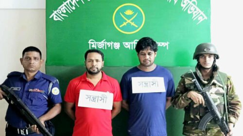 পটুয়াখালীতে সাংবাদিকের ওপর হামলা, বিএনপি-যুবদলের ৩ নেতা‌ গ্রেফতার