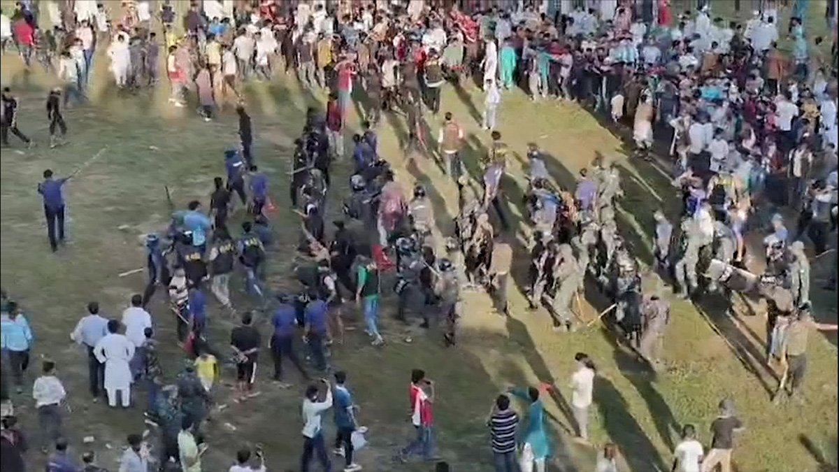 কক্সবাজারে ফুটবল ম্যাচ ঘিরে সংঘর্ষ, ইউএনওসহ আহত অন্তত ২০