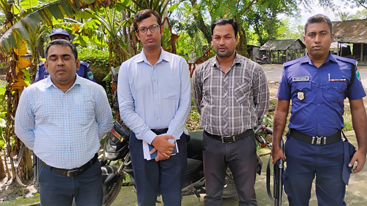চুয়াডাঙ্গায় ভেজাল সার বিক্রি, প্রতিষ্ঠানকে লাখ টাকা জরিমানা