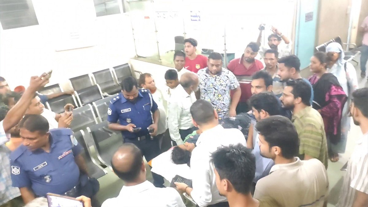 ফরিদপুরে পাইলসের অস্ত্রোপচারের পরিবর্তে পিত্তথলির অস্ত্রোপচার, হাসপাতাল বন্ধ ঘোষণা ফরিদপুরে পাইলসের অস্ত্রোপচারের পরিবর্তে পিত্তথলির অস্ত্রোপচার, হাসপাতাল বন্ধ ঘোষণা