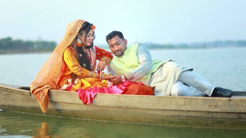স্ত্রীর প্রশংসা করুন আজ