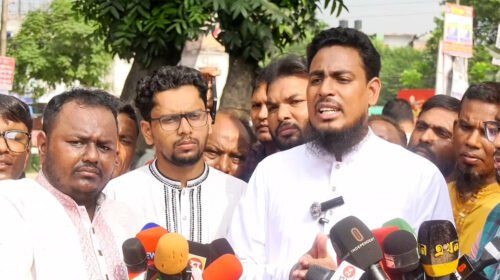 যেনতেনভাবে ক্ষমতা হস্তান্তর করে দায়মুক্তি পাবে না কোনও উপদেষ্টা: আখতার হোসেন