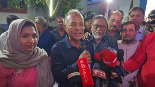 পার্শ্ববর্তী দেশের সহযোগিতায় সন্ত্রাসীরা পূজা অস্থিতিশীল করার চেষ্টা করছে: স্বরাষ্ট্র উপদেষ্টা