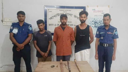 আখাউড়ায় ডাকাতির প্রস্তুতিকালে দেশীয় অস্ত্রসহ গ্রেফতার ৩