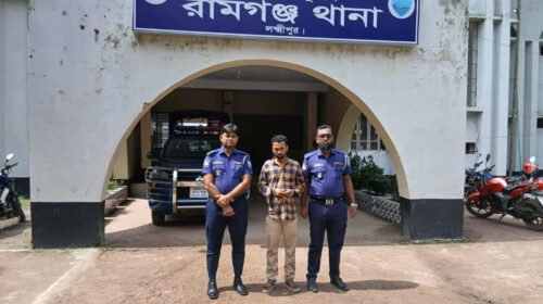 লক্ষ্মীপুরে মা-মেয়েকে গলা কেটে হত্যার ঘটনায় যুবক আটক