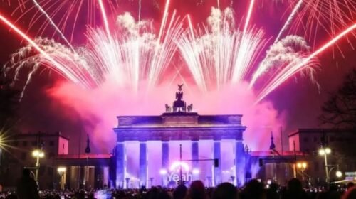 আতশবাজি আর উৎসবে বিশ্বজুড়ে নতুন বছরকে বরণ