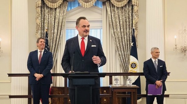 বাংলাদেশে ফিরতে পেরে আমি ভীষণ আনন্দিত: মার্কিন রাষ্ট্রদূত