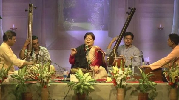 সাংস্কৃতিক আয়োজনে ফিরল ছায়ানট