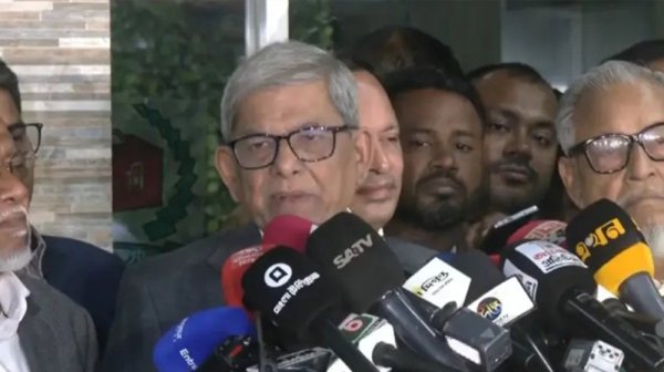 ‘একটি রাজনৈতিক দল বিভিন্ন এলাকা থেকে ভোটারদের ঢাকায় স্থানান্তর করে আনছে’